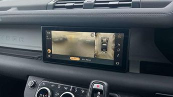 Land Rover Defender 3.0 D250 SE 110 5dr Auto