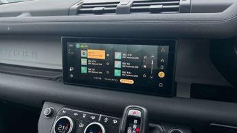 Land Rover Defender 3.0 D250 SE 110 5dr Auto