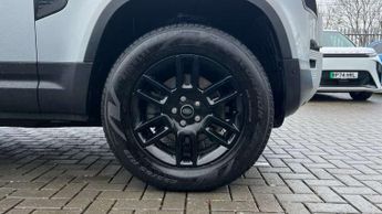 Land Rover Defender 3.0 D250 SE 110 5dr Auto