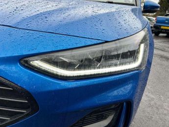 Ford Focus 1.0 EcoBoost Hybrid mHEV 155 ST-Line X 5dr Auto
