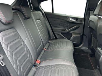 Ford Focus 1.0 EcoBoost Hybrid mHEV 155 ST-Line X 5dr Auto