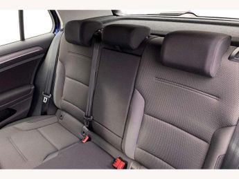 Volkswagen e-Golf 99kW e-Golf 35kWh 5dr Auto