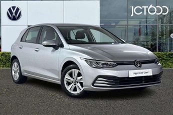 Volkswagen Golf 1.5 TSI Life 5dr