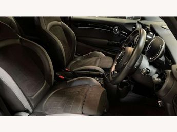 MINI Hatchback 1.5 Cooper Sport 3dr Auto