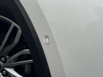 Toyota C-HR 1.8 Hybrid Excel 5dr CVT