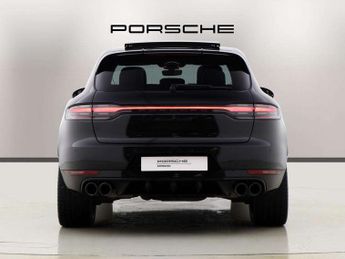 Porsche Macan Turbo 5dr PDK