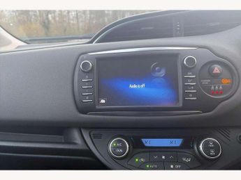 Toyota Yaris 1.5 Hybrid Icon Tech 5dr CVT