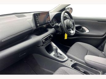 Toyota Yaris 1.5 Hybrid Icon 5dr CVT