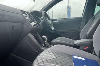 Volkswagen Tiguan 1.4 TSI eHybrid R-Line 5dr DSG