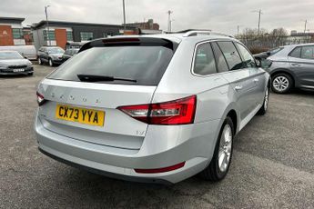 Skoda Superb Estate 1.4 TSI iV SE Technology DSG 5dr