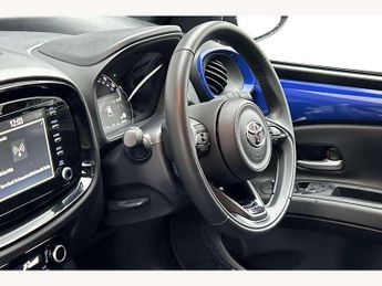 Toyota Aygo X 1.0 VVT-i Edge 5dr Auto