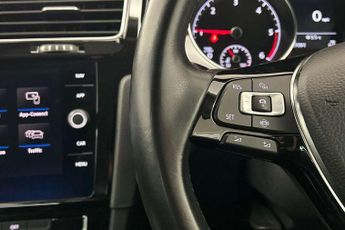 Volkswagen Golf 2.0 TDI GT 5dr DSG