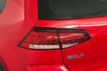 Volkswagen Golf 2.0 TDI GT 5dr DSG