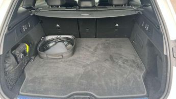 Mercedes-Benz GLC GLC 300e 4Matic Urban Edition 5dr 9G-Tronic