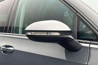 Volkswagen Golf 1.5 TSI 204 Match eHybrid 5dr DSG