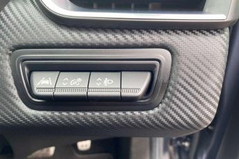 Renault Clio 1.3 TCe 130 RS Line 5dr EDC [Bose]