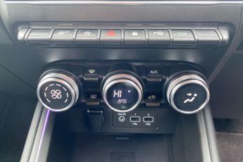 Renault Clio 1.3 TCe 130 RS Line 5dr EDC [Bose]