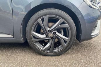 Renault Clio 1.3 TCe 130 RS Line 5dr EDC [Bose]