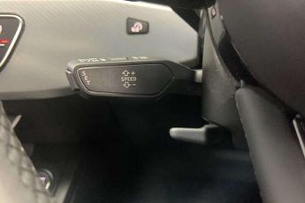 Audi A4 Avant 35 TFSI Technik 5dr S Tronic