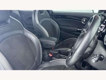 MINI Hatchback 1.5 Cooper Sport 3dr Auto