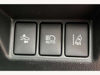 Toyota Yaris 1.5 Hybrid Icon 5dr CVT