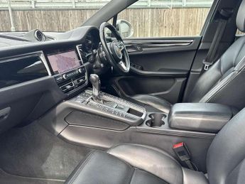 Porsche Macan 5dr PDK
