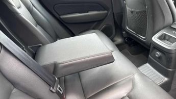 Volvo XC60 2.0 T6 [350] RC PHEV Plus Dark 5dr AWD Geartronic