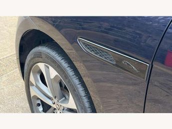 Jaguar F-Pace 2.0 D200 R-Dynamic HSE Black 90th Anniv 5dr Auto