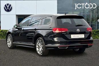 Volkswagen Passat Estate 2.0 TDI R-Line 5dr DSG [Panoramic Roof] [7 Speed]