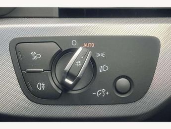 Audi A4 35 TFSI Technik 4dr S Tronic