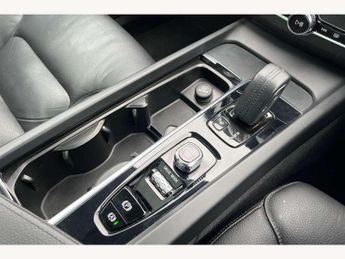 Volvo XC60 2.0 T6 RC PHEV Inscription Expression 5dr AWD Auto