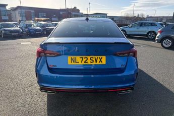 Skoda Octavia vRS 1.4 TSI iV vRS 5dr DSG