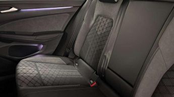 Volkswagen Golf 1.5 eTSI 150 Black Edition 5dr DSG