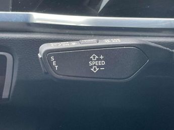 Audi Q3 35 TFSI S Line 5dr S Tronic