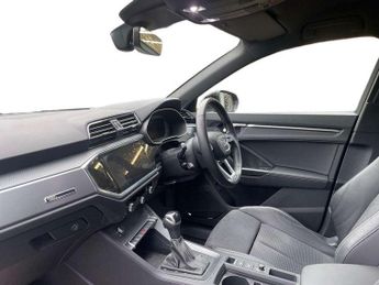 Audi Q3 35 TFSI S Line 5dr S Tronic