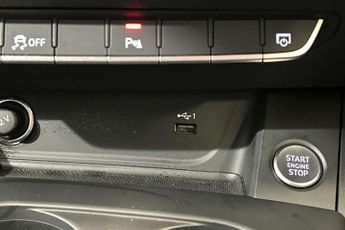 Audi A4 35 TFSI Technik 4dr S Tronic