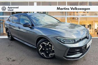 Volkswagen Passat 1.5 eTSI R-Line 5dr DSG