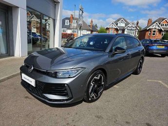 Volkswagen Passat Estate 1.5 eTSI R-Line 5dr DSG