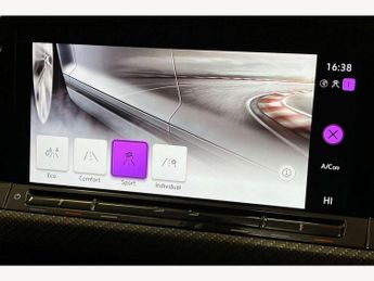 Volkswagen Golf 1.5 eTSI 150 R-Line 5dr DSG