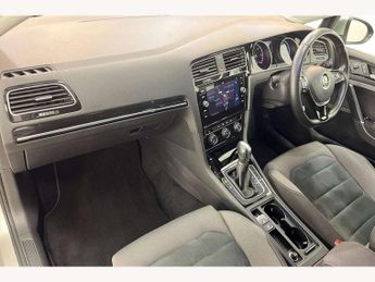 Volkswagen Golf Estate 2.0 TDI GT 5dr DSG