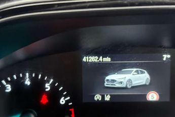 Ford Focus 1.0 EcoBoost Hybrid mHEV ST-Line 5dr Auto