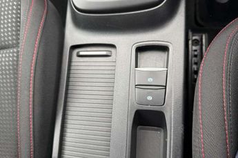 Ford Focus 1.0 EcoBoost Hybrid mHEV ST-Line 5dr Auto