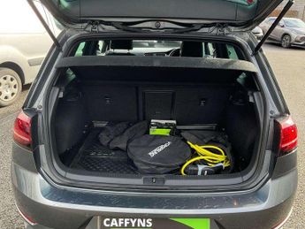 Volkswagen Golf GTE 1.4 TSI GTE Advance 5dr DSG