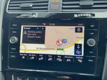 Volkswagen Golf GTE 1.4 TSI GTE Advance 5dr DSG