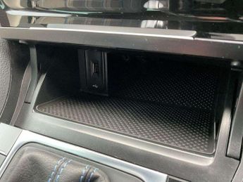 Volkswagen Golf GTE 1.4 TSI GTE Advance 5dr DSG