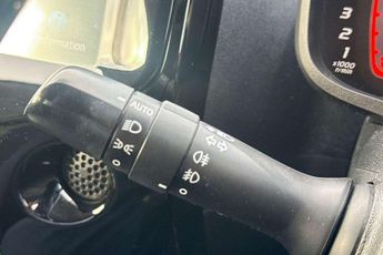 Peugeot 108 1.0 72 Collection 5dr 2-Tronic