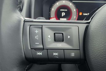 Nissan Qashqai 1.3 DiG-T MH 158 N-Connecta 5dr Xtronic