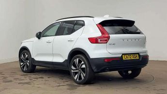 Volvo XC40 2.0 B4P Ultimate Dark 5dr Auto