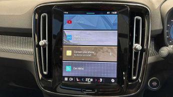 Volvo XC40 2.0 B4P Ultimate Dark 5dr Auto