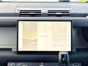 Land Rover Defender 3.0 D350 X-Dynamic SE 90 3dr Auto